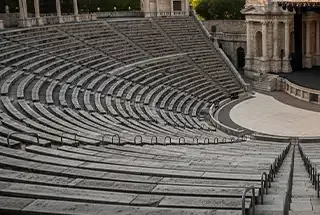  Amphitheatre 